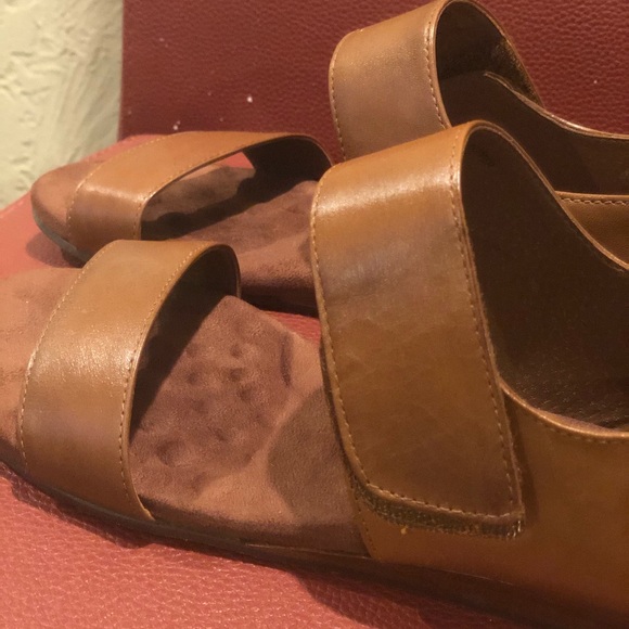 Walking Cradles Fuse Leather Open Toe Sandal - Picture 6 of 8